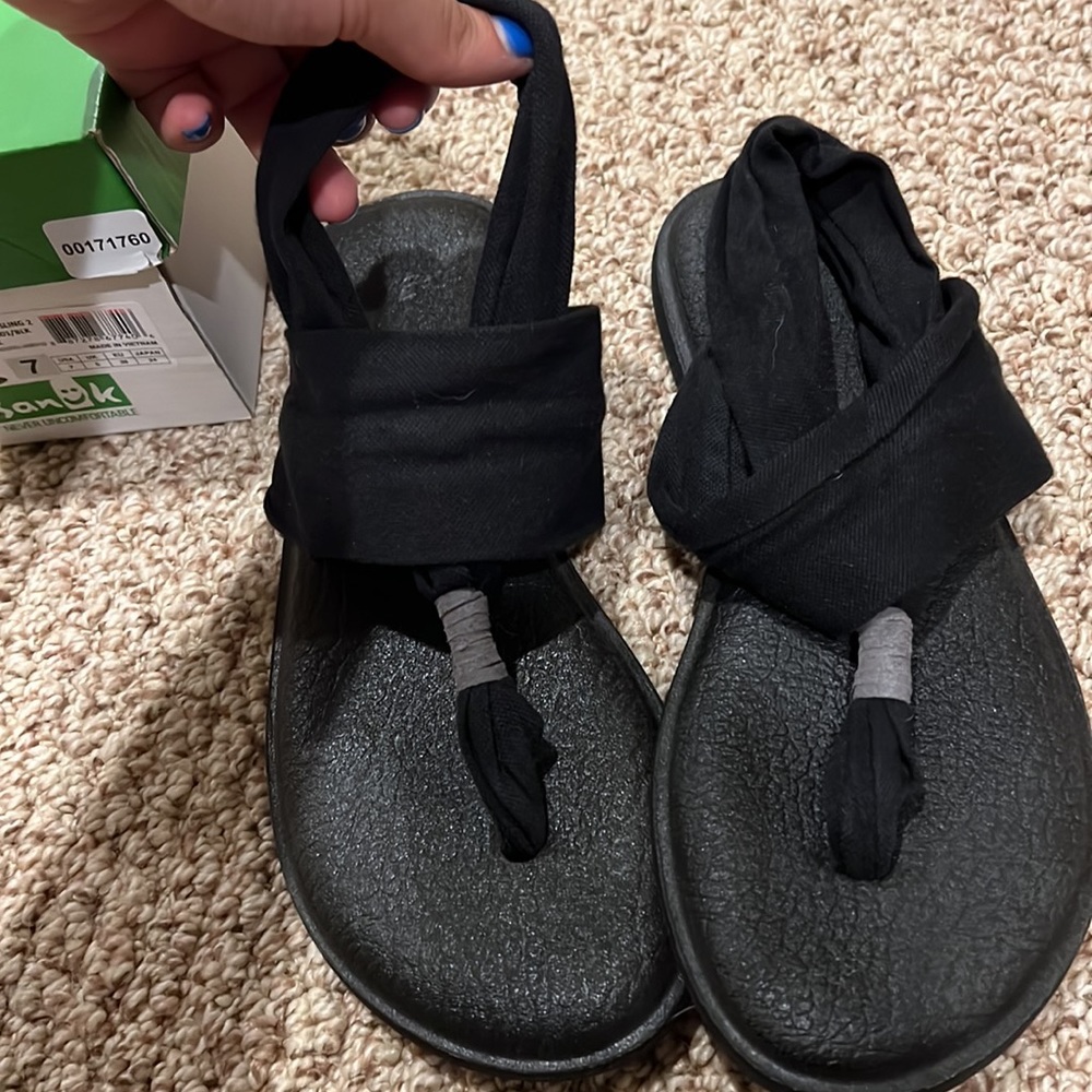 Sanuk Sandals - Picture 3 of 4
